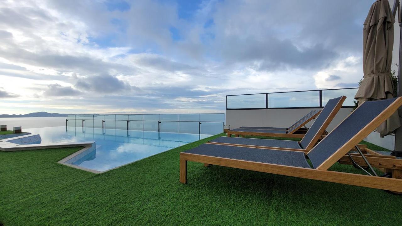 Andromeda Seaview Condo Near Beach Pattaya Exterior photo
